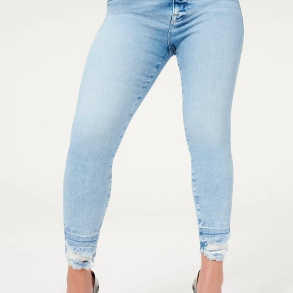 Good American High Waisted GOOD WAIST CROP  4/27 - Picture 3 of 16